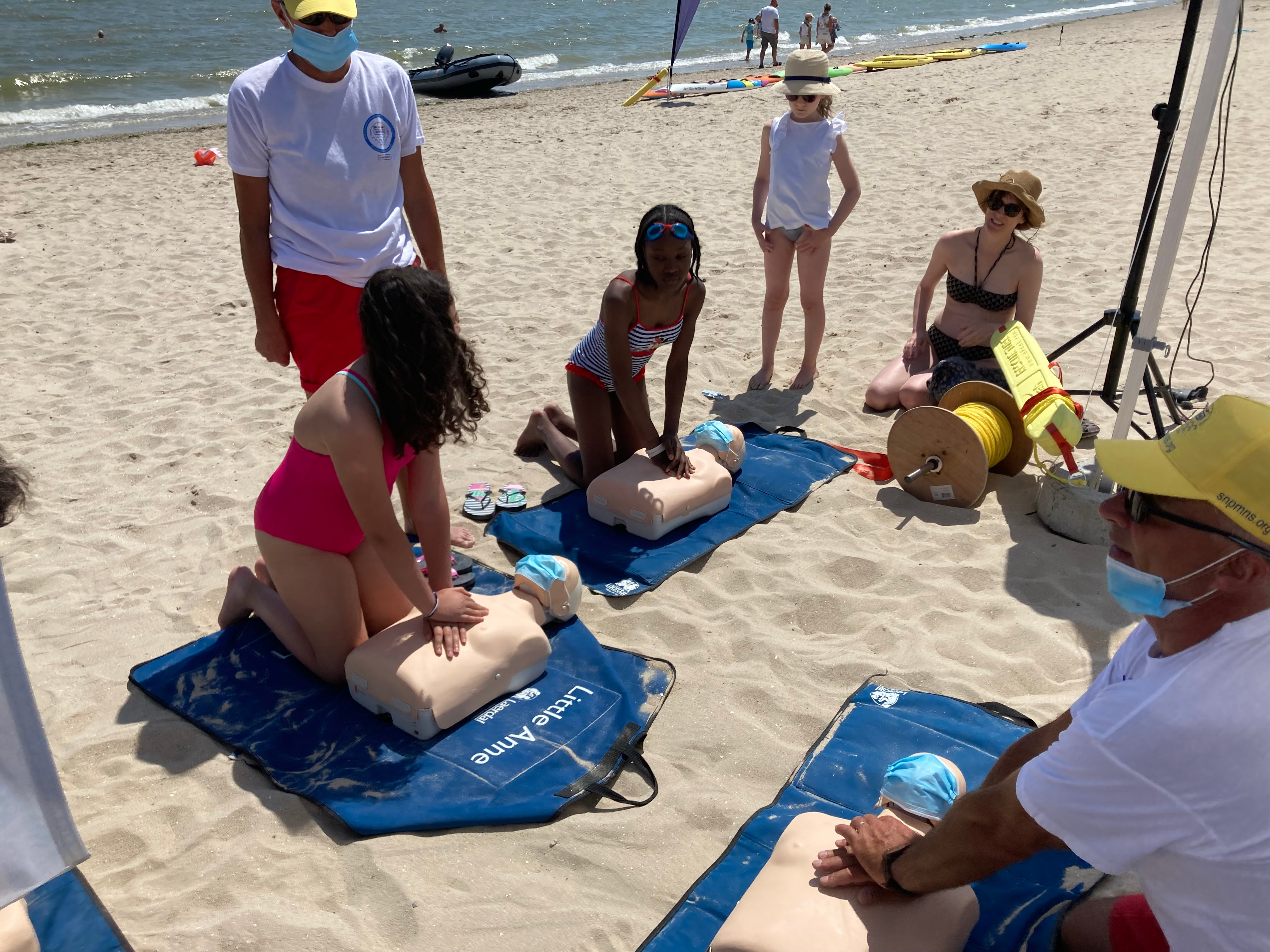 Un beach tour pour éviter les noyades